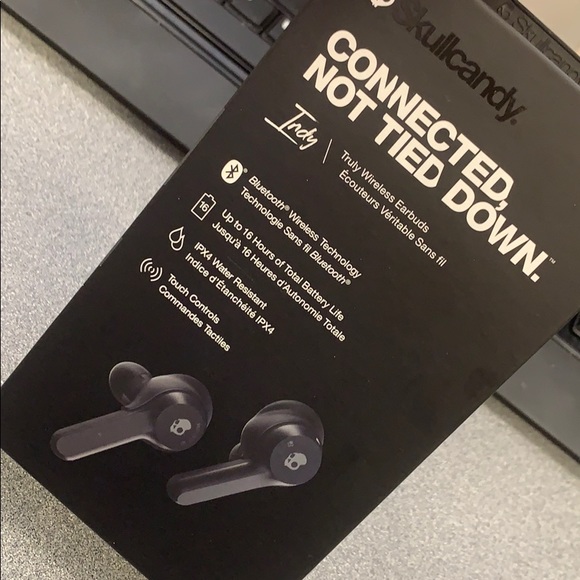 Skull candy - Picture 1 of 1